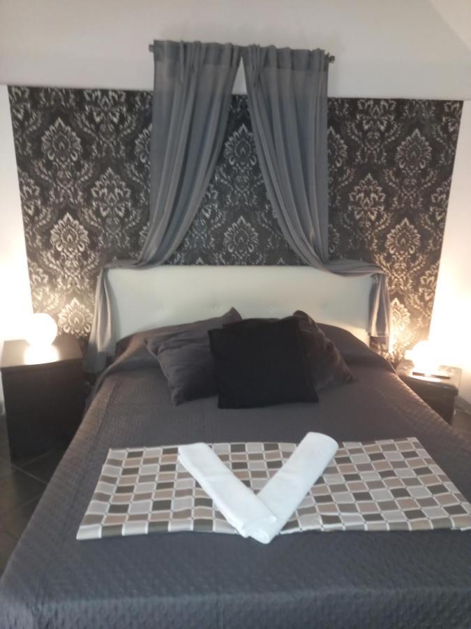 Cor E Napule Appartement Napels Buitenkant foto