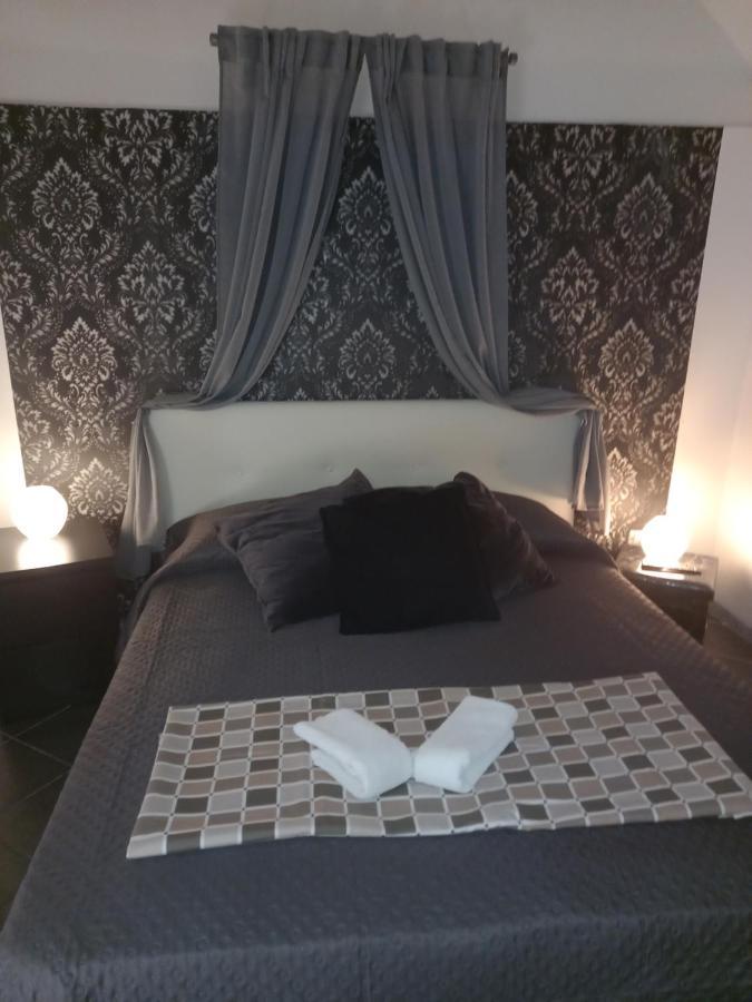 Cor E Napule Appartement Napels Buitenkant foto